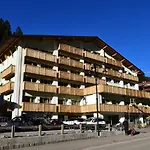 Emerald Centrale